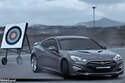 La Hyundai Genesis contre une flèche