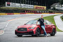 Sebastien Vettel et le concept Q50 Eau Rouge