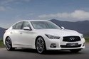 La Q50 est commercialisée à partir de 34 800 euros.