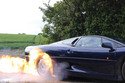 Vidéo : une Jaguar XJ220 en burnout