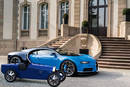 La Bugatti Baby II à côté de la Chiron