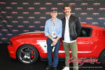Michael Phelps (à droite) et la Ford Mustang Roush Barrett-Jackson Edition 
