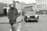 Michael Caine et sa Rolls-Royce Silver Shadow - Crédit photo : H&H Classics