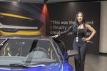 Krista Kim et la Lamborghini Aventador LP 780-4 Ultimae Coupé