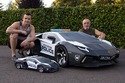 Taras Lesko (à gauche) et son Aventador A-E2