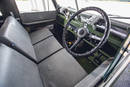 Land Rover Series IIA 88 1966 ex-Dalaï-Lama - Crédit photo : RM Auctions