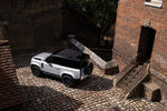 Land Rover Defender 90