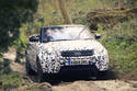 Le Range Rover Evoque Cabriolet en mode tout terrain