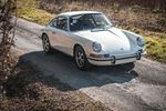 Porsche 911 2.2 litres 1971 - Crédit photo : Aguttes