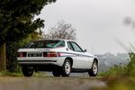 Porsche 924 Edition Martini 1977 - Crédit photo : Osenat