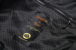 Lotus et Norton & Sons créent un blouson spécial