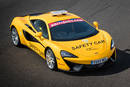 Une McLaren 540C safety-car en British GT