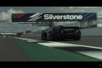 La McLaren W1 en essais sur le circuit de Silverstone