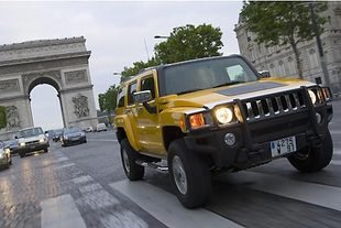 Le Hummer H3 débarque