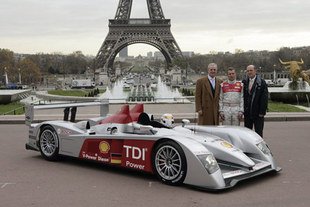 Le prototype Audi R10 se dévoile