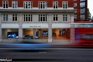 Un BMW i Store à Londres