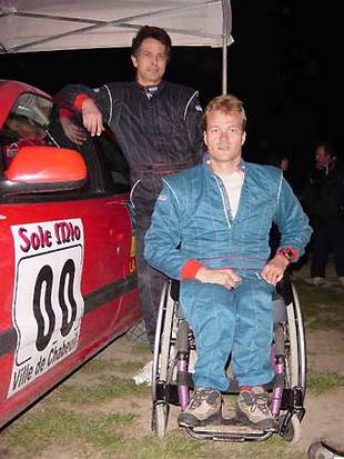 Un équipage valide/handicapée au rallye de l'Epine
