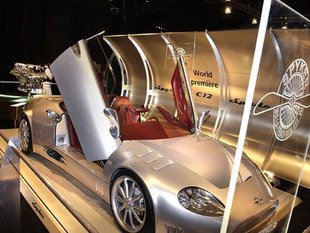 Lancement du prototype Spyker C12 Spyder.