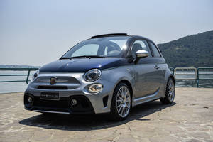 Édition spéciale Abarth 695 Rivale 175th Anniversary
