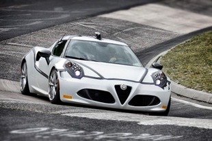 L'Alfa Romeo 4C en 8'04 sur le Ring