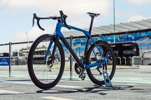 Alpine et les Cycles Lapierre signent un partenariat de trois ans