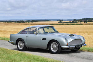 RM Sotheby's : festival Aston Martin DB4 à Londres