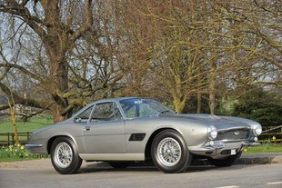 La DB4GT Bertone Jet aux enchères