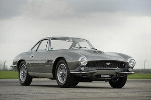 Une Aston DB4 GT vendue 3,8 millions