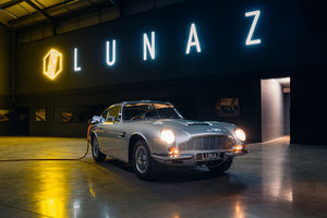 L'Aston Martin DB6 convertie à l'électrique par Lunaz