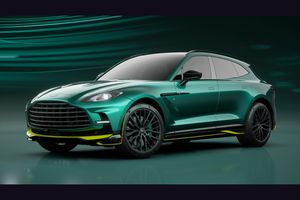 Le DBX707 AMR23 Edition célèbre les bons résultats d'Aston Martin en F1