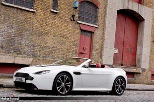 L'Aston Martin V12 Vantage se découvre