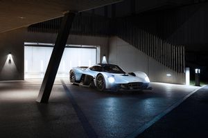 Offrez-vous l'Aston Martin Valkyrie de Daniel Ricciardo