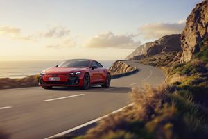 Audi étoffe son catalogue avec l'Audi e-tron GT quattro