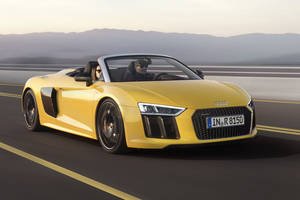 Audi R8 V10 Spyder : ouverture des commandes 