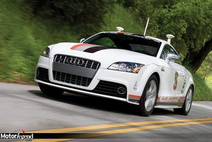 L'Audi TTS autonome grimpe le Pikes Peak