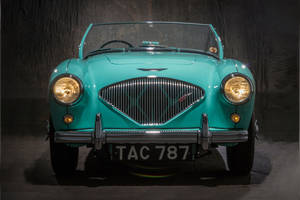 Une rare Austin Healey 100 BN2 en vente chez Bonhams