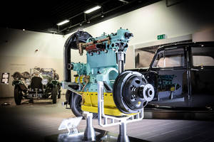 Un moteur historique restauré par les apprentis de Bentley