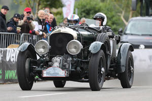 Bentley au Jochpass Oldtimer Memorial