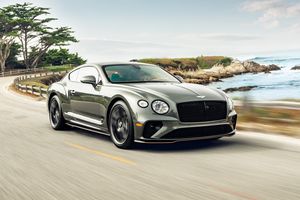 Une Bentley Continental GT Speed unique livrée à Monterey