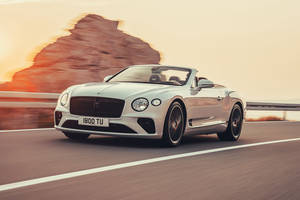 La Bentley Continental GT enlève le haut