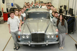 Projet spécial pour les apprentis de Bentley Motors