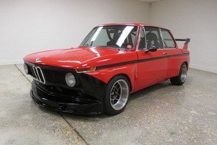 Une BMW 2002 Zender avec un moteur de M3 E30 EVO2 à vendre