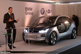 BMW i3, premiers tours de roues à Paris