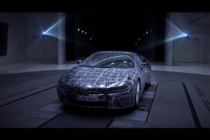 BMW i8 Roadster : premier teaser