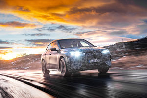 Le BMW iX testé dans des conditions climatiques extrêmes