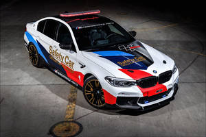 Début de saison pour la BMW M5 MotoGP Safety Car