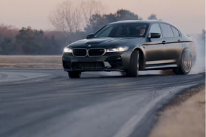 La BMW M5 CS entre en piste aux USA