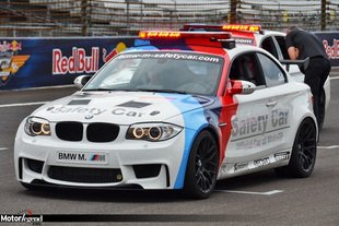 BMW M5 F10 safety-car en moto GP 