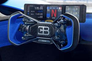 Bugatti dévoile le cockpit de la Bolide