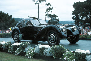 Bugatti fête les 70 ans du Concours d'Élégance de Pebble Beach